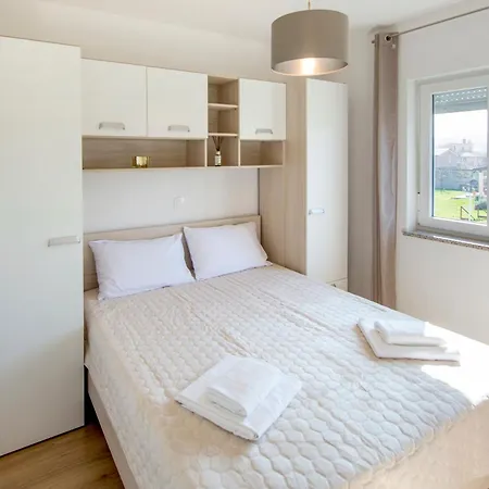 Denis Apartamento *